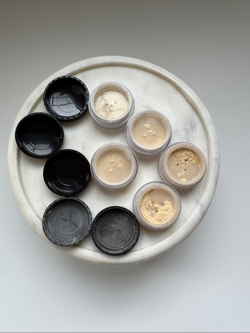 Laura Mercier Translucent Powder Mini Bundle - Picture 2 of 3